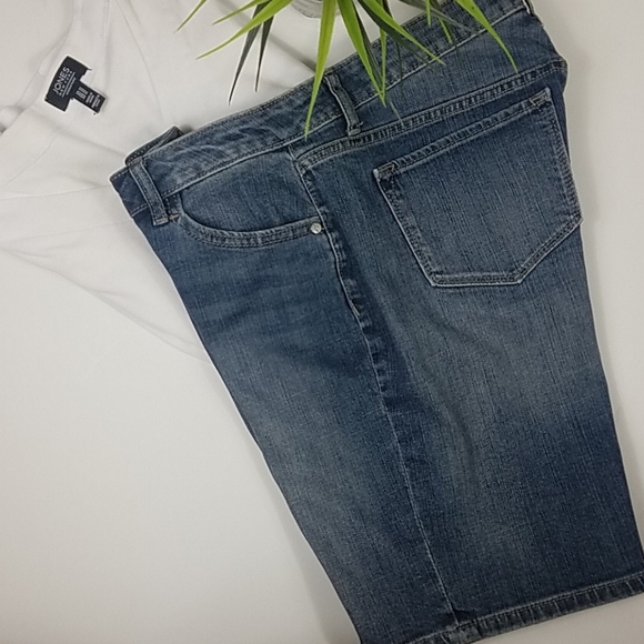 Vera Wang, 0062, Women's Boyfriend shorts, mid rise, Sz 6 - Picture 2 of 7